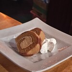 フィッシュ オン ディッシュ ロリー - 