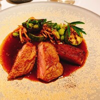 ベージュ アラン・デュカス 東京 - 