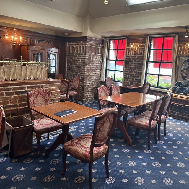 Tricolore Hon Ten photo 4