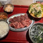 焼肉ホルモンミンちゃん - 