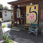 らーめん 蘭 - 入口