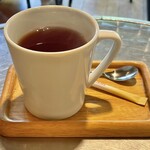 カフェ・マスミヤ - ランチの飲み物、戦い紅茶