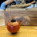 鰹そば田ヶ久保 - 目の前で鰹節を削ってくれます