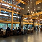 スタンプタウン コーヒー ロースターズ - 開放的空間