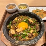 韓美膳 - 牛石焼ビビンバ