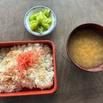 かに料理専門店 かに太郎 - 料理写真:かに飯弁当（500円）