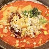 スチーム Dim sum&Wine - 担々麺