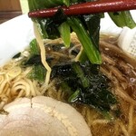 和風ラーメン 鈴華 - ほうれん草