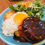 魔法のパンケーキ - 料理写真:ロコモコプレート