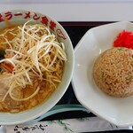 釈迦堂パーキングエリア（下り線）スナックコーナー - 