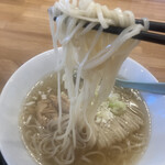 らーめん 八芯 - ストレート平打ち中麺