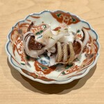 鮨 はしもと - 新烏賊ゲソ焼き　軽く炙った半生に醤油と青柚子で柔らかく爽やかな味わい