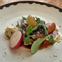 ザ タヴァン グリル＆ラウンジ - 