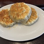 独一処餃子 - ニラ饅頭