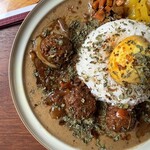 cafe 二軒堂 - 白カレー甘酢餡の肉団子