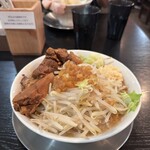 拉麺屋 一匹の鯨 - 大豚