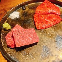 和牛とタン 焼肉 とみ 新橋本店 - 