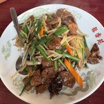 台湾料理龍香苑 - ニラレバ炒め