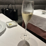 ル・マノアール・ダスティン - 