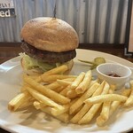 トミーズキッチン ハンバーグ&カフェ - 料理写真:ハンバーガー
