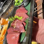 炭火焼肉ぐら - 