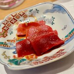 和 のぎ - 生まぐろ刺身　辛子醤油