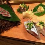 海鮮食飲市場　マルカミ食堂 - お刺身、なめろう、寿司のサンマ３点セット
