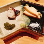 鮨 さかい - 蛸とあわび