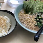 横浜家系ラーメン 田中 - 