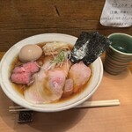 Homemade Ramen 麦苗 - 醤油+特上トッピング