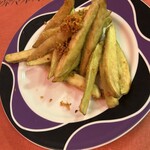 上海チキン 大塚 小閣樓 - 茄子揚げ