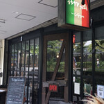 トラットリア ラ・カンパァーナ - 外観です