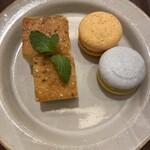 根元 八幡屋礒五郎 - 