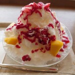 ハーバーズダブル - ふわふわかき氷しろくま　748円