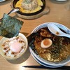 丸源ラーメン 寝屋川店