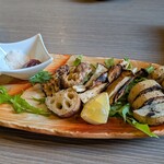 炭火焼鳥くわどり - 焼き野菜盛り