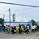 ファミリーすしガーデンハウス - 退店時の光景。閉店まであと1時間切りました