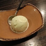 SATOブリアン - デザート(ピスタチオのアイスクリーム)