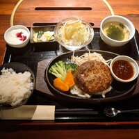 神戸牛炭火焼肉 いく田 代々木 - 