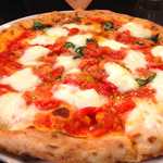 ラ・ピッコラ・ターヴォラ - ブファリーナ