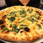 ラ・ピッコラ・ターヴォラ - マストゥニコーラ