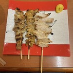 一心太助 - 焼き鳥、皮、なんこつ