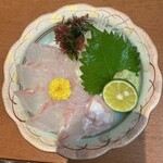 一心太助 - 天然ヒラメのお刺身、めちゃくちゃ新鮮です！