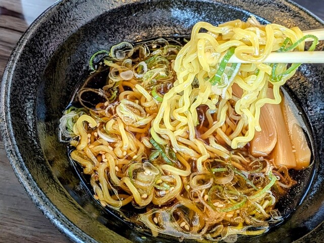 麺屋 雷文 - 糸井（ラーメン）の写真