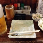 やきとり 大 - 生ビール大とキャベツ、付き出し