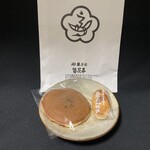 梅花亭 - どら焼き　亜墨利加饅頭