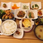 とよ香kitchen - 日替わりランチ（とり天。デザートとドリンク付き）1,500円