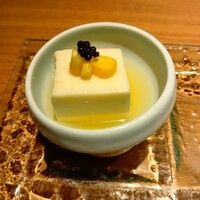 はれや別邸 - ごし豆腐キャビアのせｕｐ
