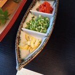 翁 本家 - ずわい蟹しゃぶしゃぶの薬味