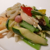 文菜華 - 海老、烏賊、お肉と季節野菜炒め